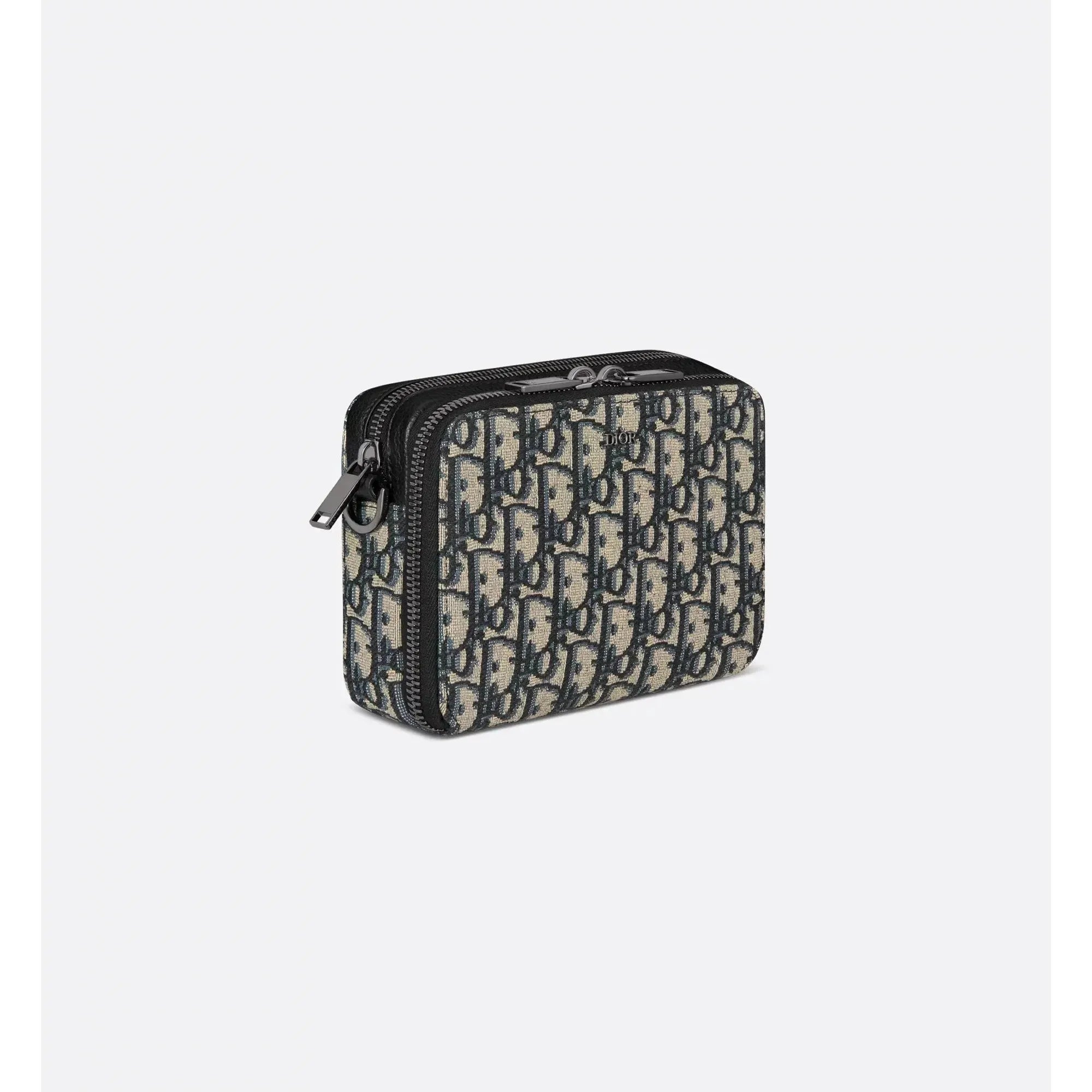 Pouch mit Reißverschluss und Riemen