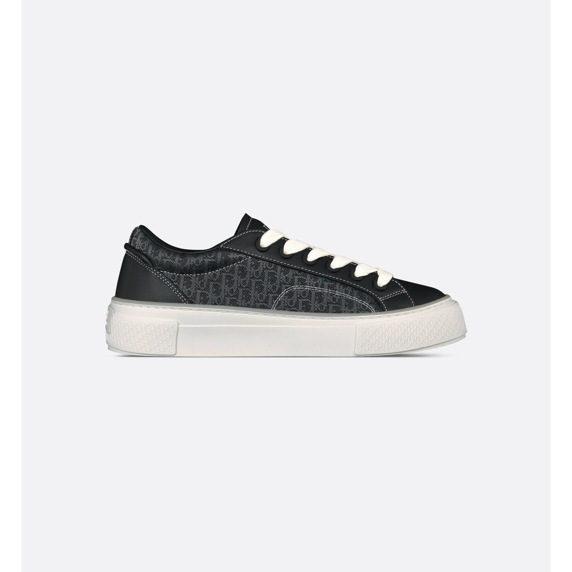 B33 Spin Sneaker