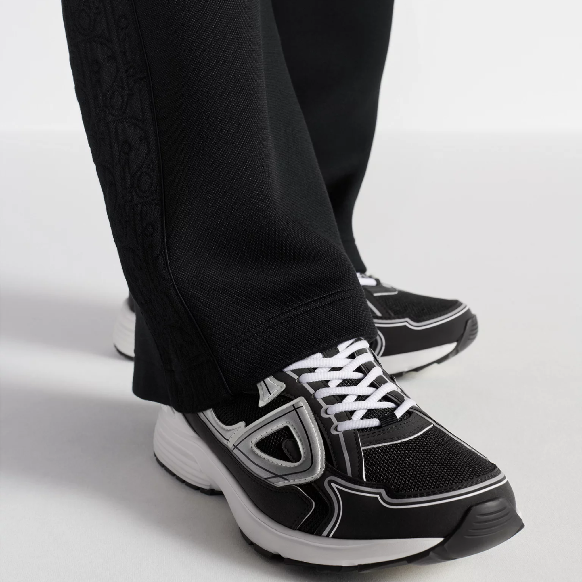 B30 Countdown Sneaker