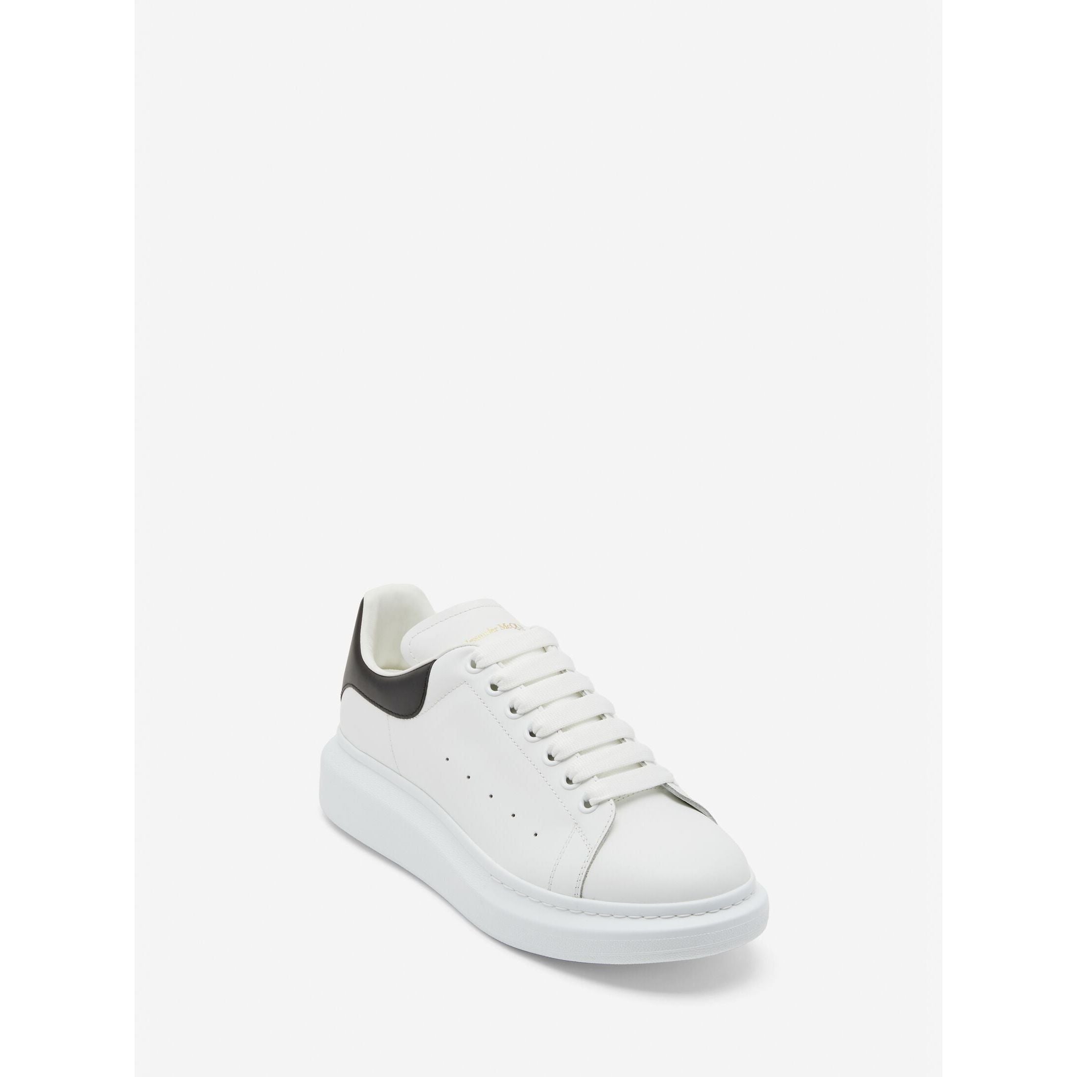 Oversized-Sneakers