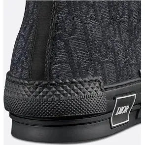 B23 League High Top Sneaker